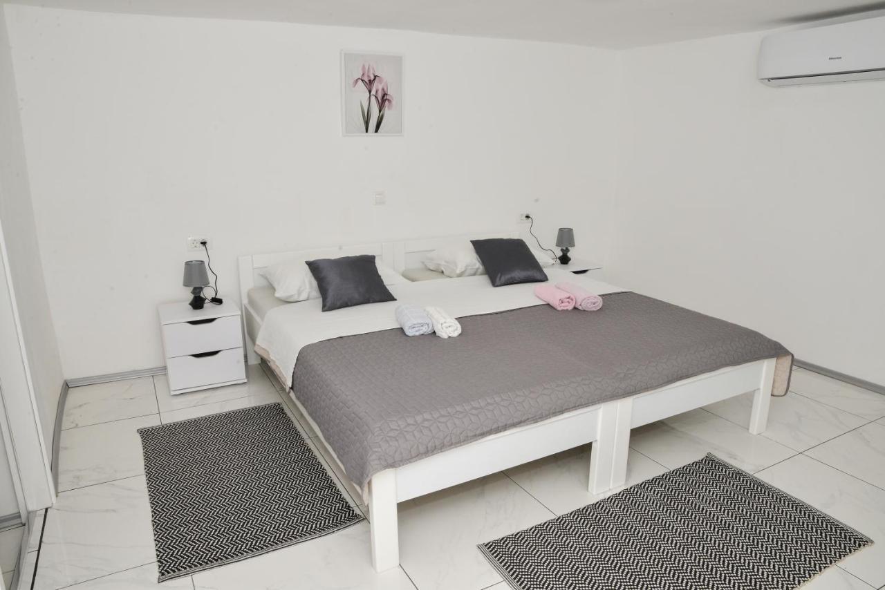 Apartman Olive 2 ซาดาร์ ภายนอก รูปภาพ